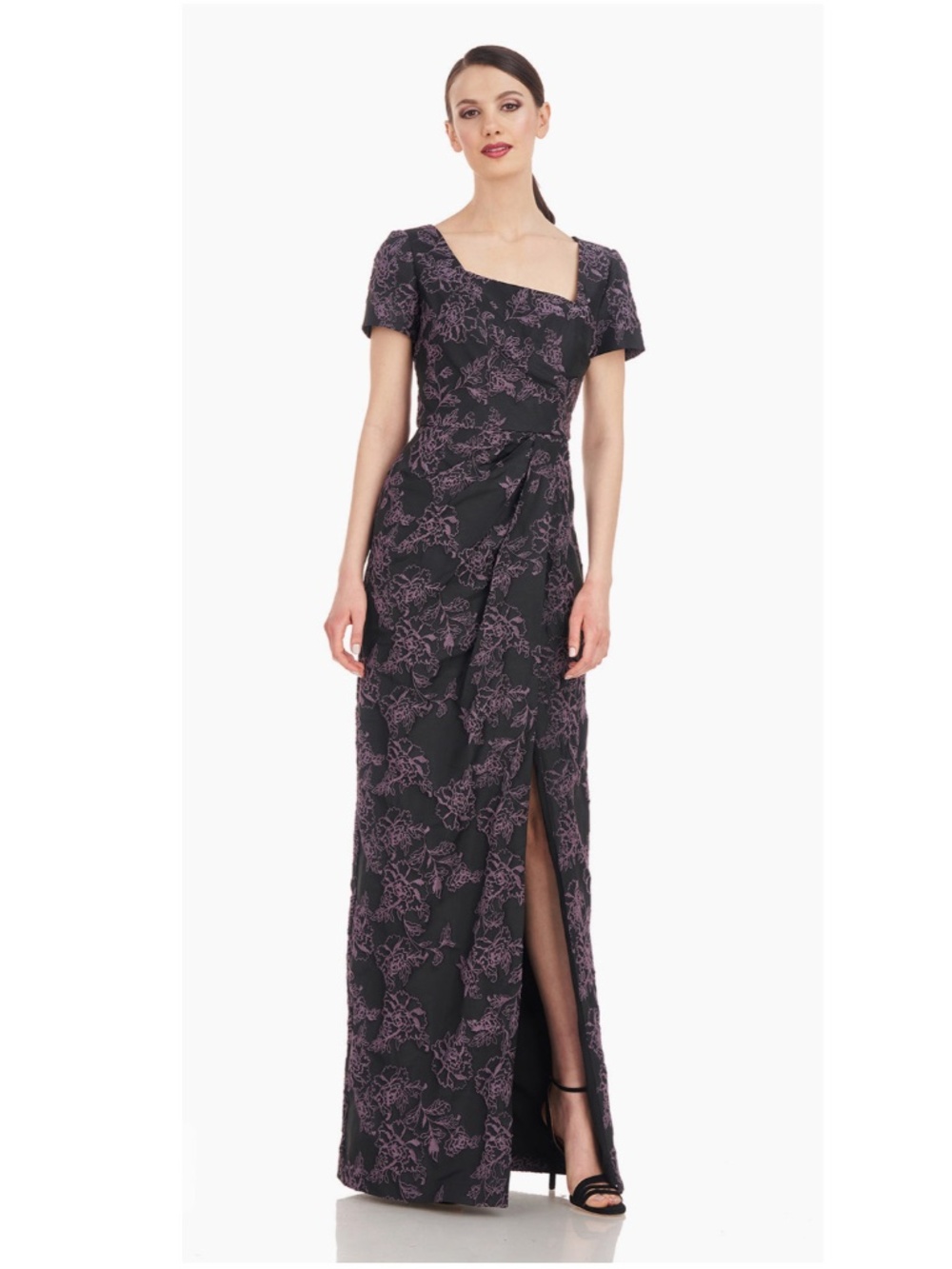 Kay Unger Roslyn Gown in Black/Dark Lavender, Sz 8